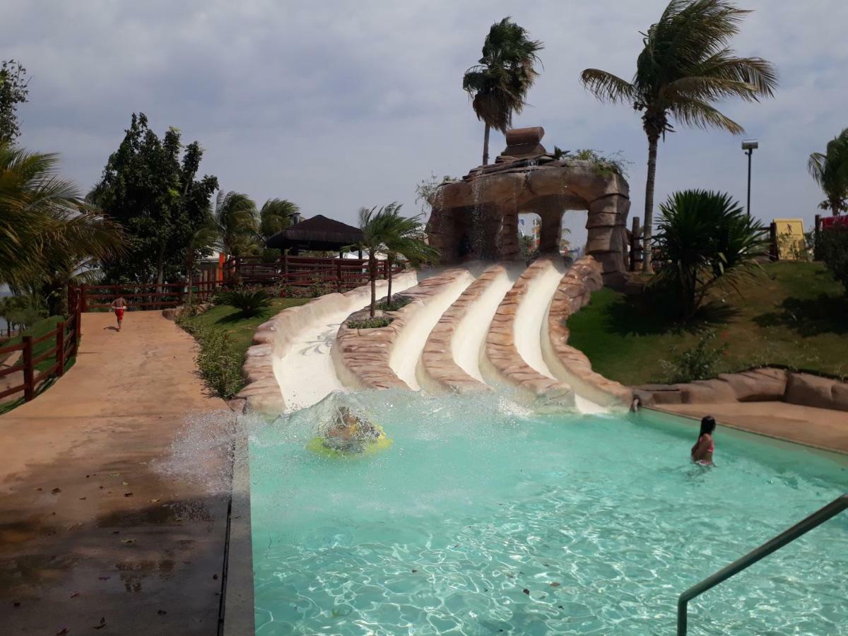 Nautico Flat Daire Caldas Novas Dış mekan fotoğraf